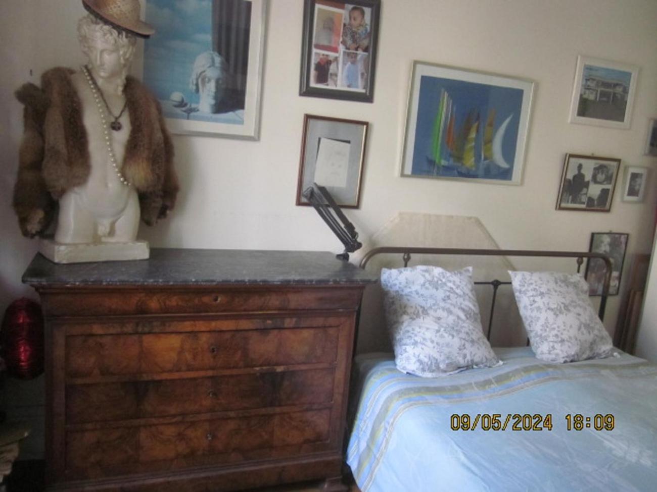 Bed And Breakfast Paris Centre Room photo
